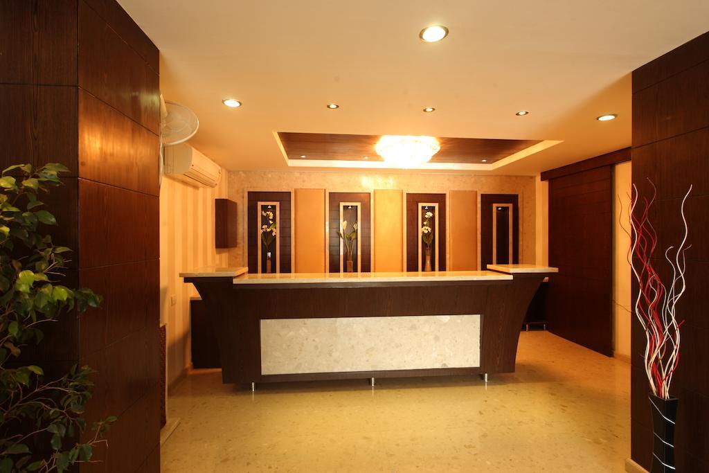 Hotel Surya Prime Кота Экстерьер фото